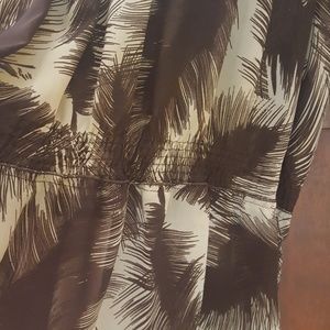 H&M Tops - H&M sheer top H&M Tops - H&M sheer top